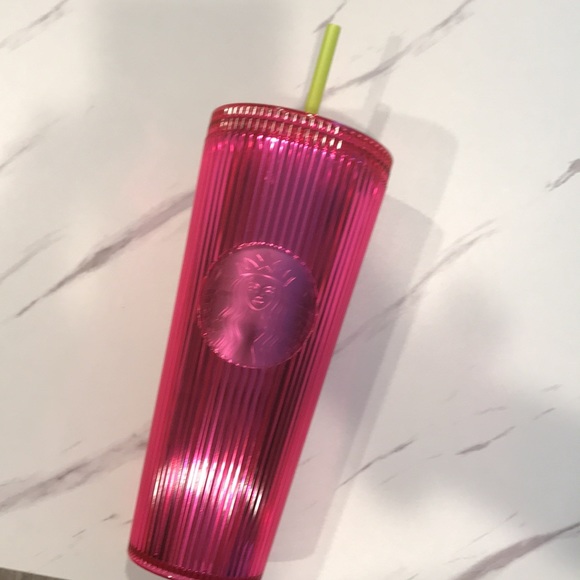 Barbie pink Starbucks tumbler XL ๐๐๐ - Picture 4 of 4